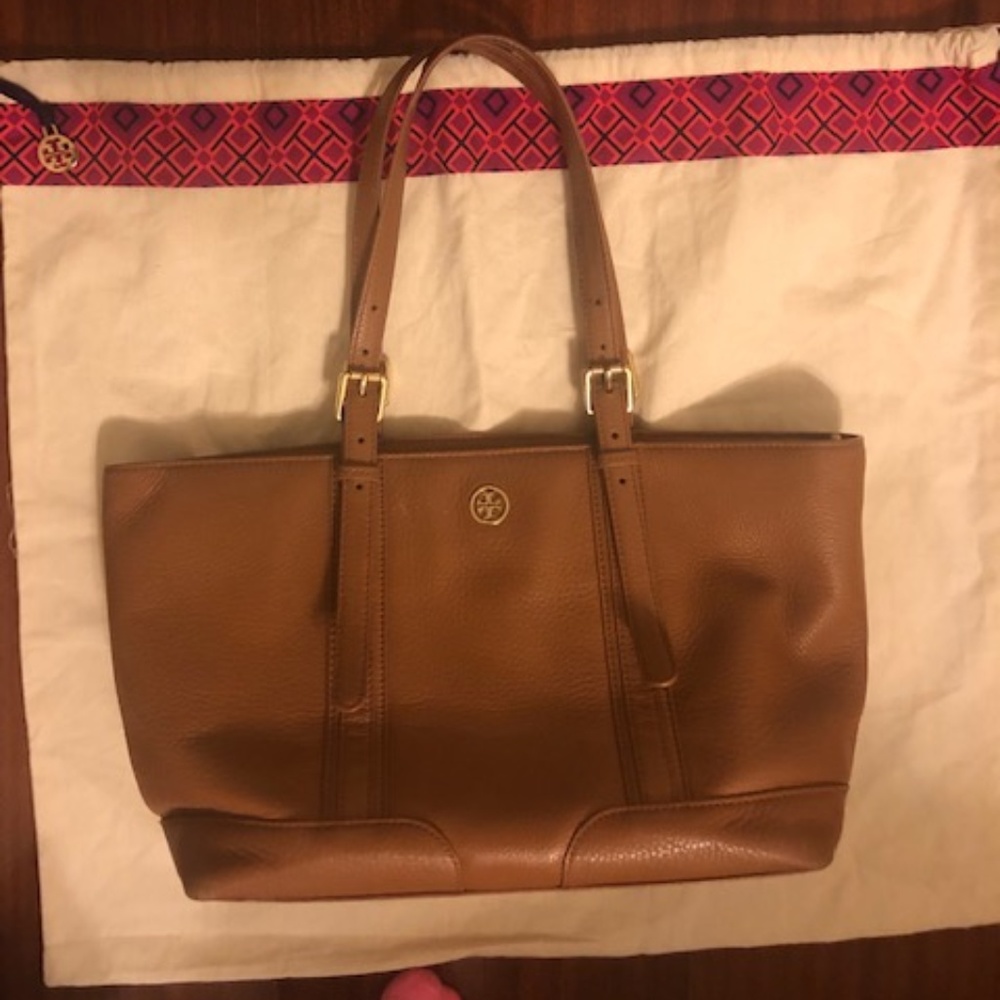 Tory Burch Landon Pebbled Purse
